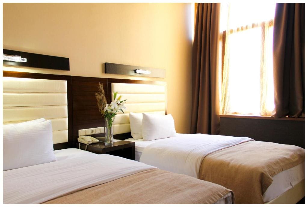 Standard Twin Room room - Image 2