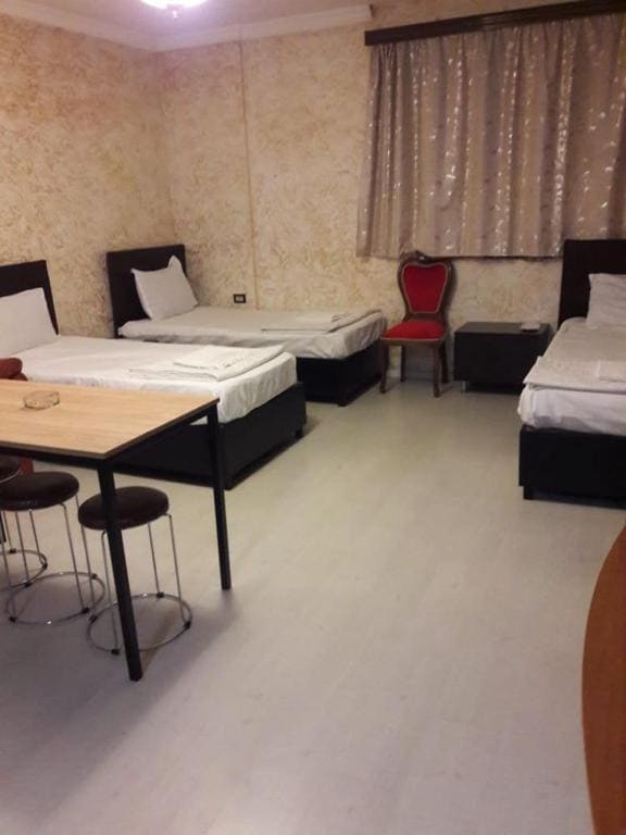 Standard Triple Studio room - Image 3