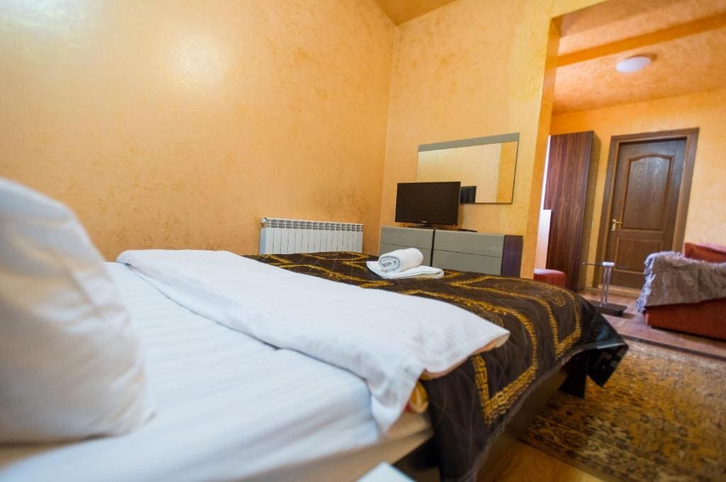 Deluxe Double Room room - Image 2