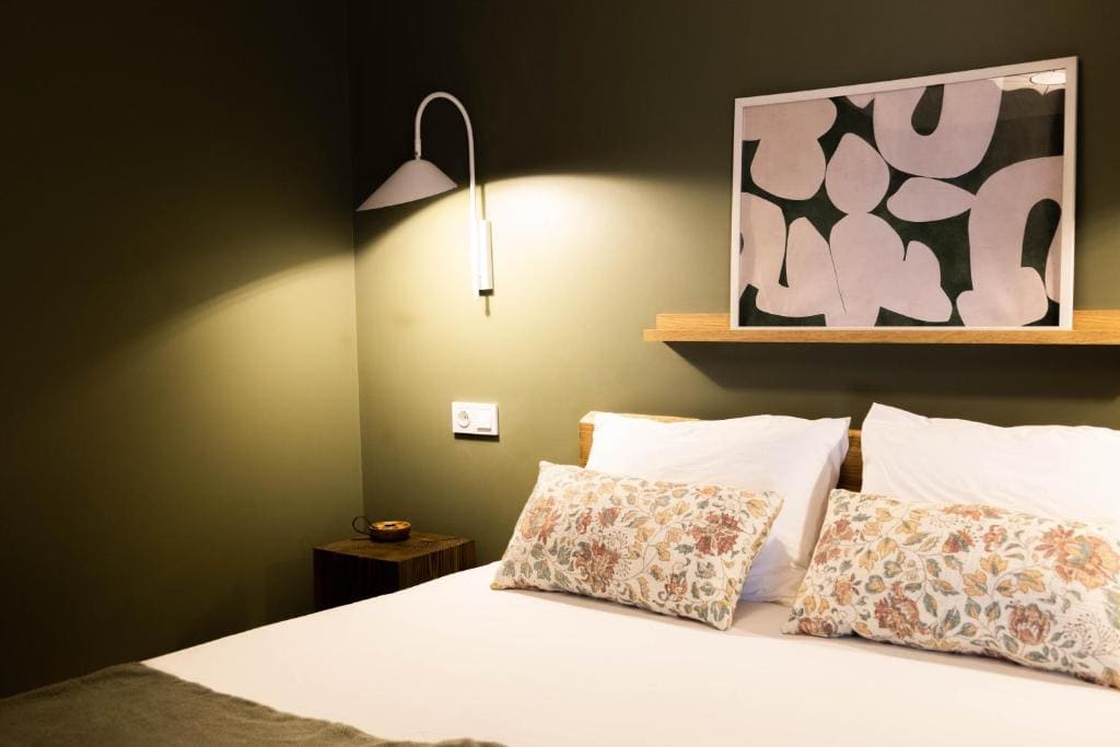 Double Room with Private Bathroom room - Image 1