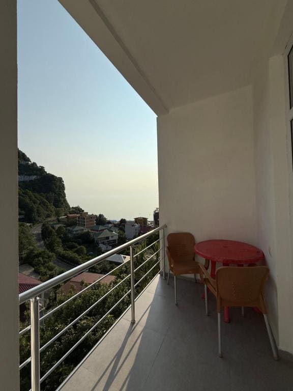 Double Room with Sea View room - Image 2