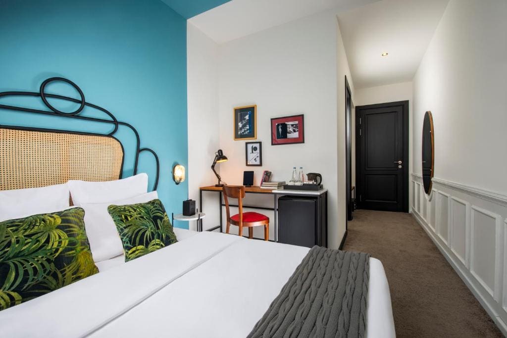 Small Double Room room - Image 2