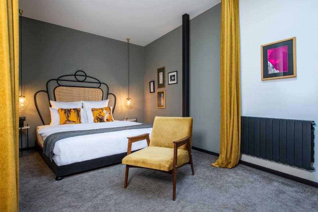 Large Double Room room - Image 3