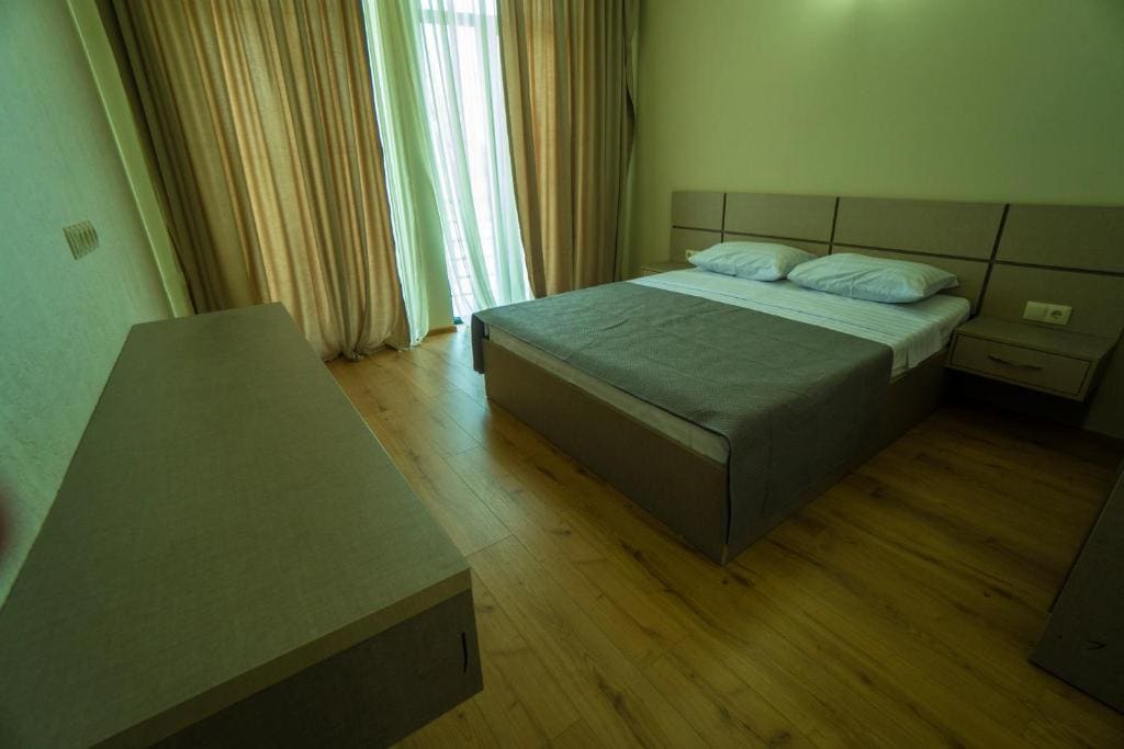 Deluxe Double Room room - Image 2