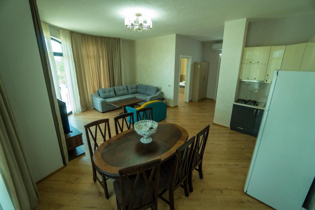 Luxury Quadruple Room room - Image 1