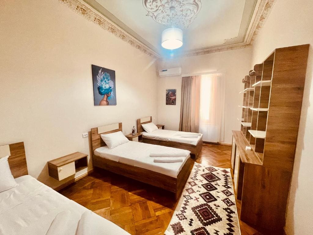 Apartment with Balcony room - Image 3