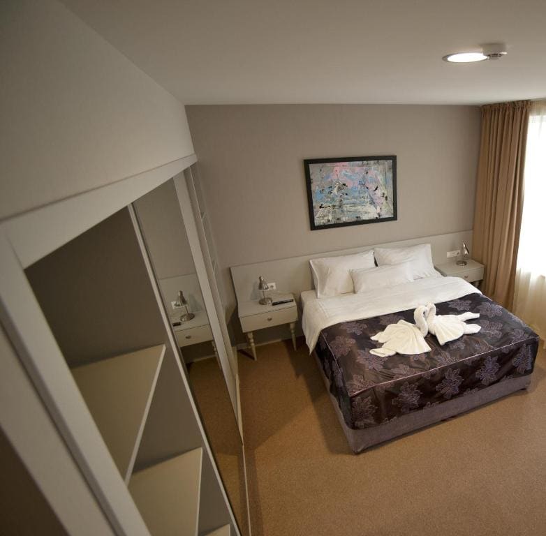 Standard Double Room room - Image 3