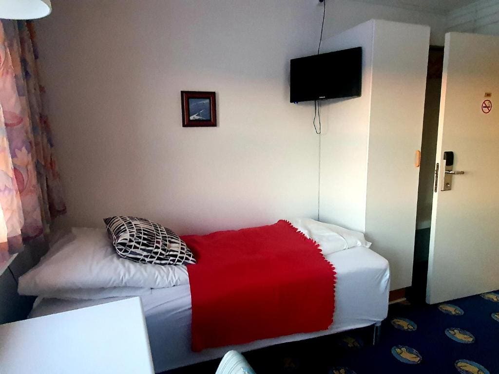 Standard Single Room room - Image 3