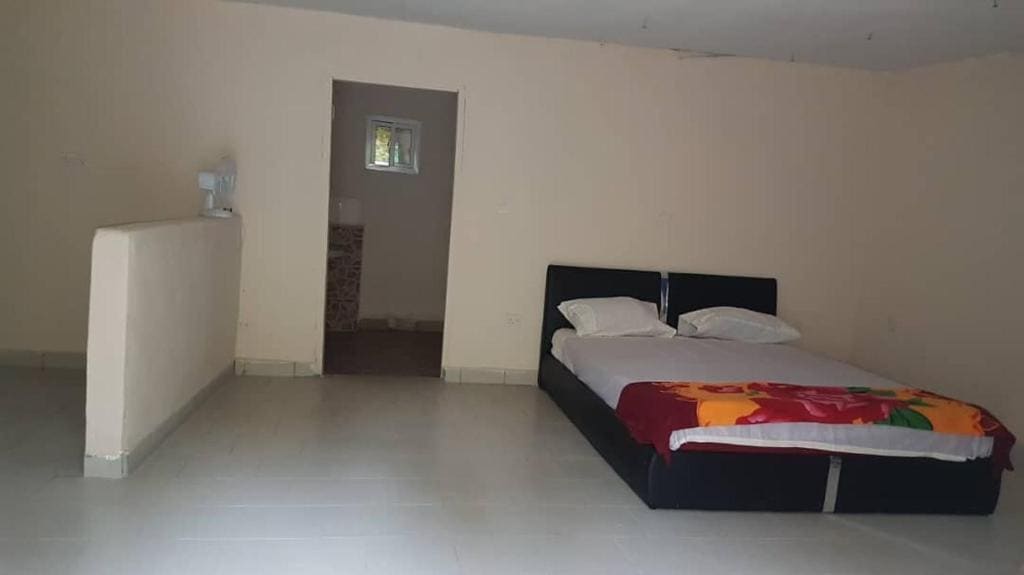 Budget Single Room room - Image 3