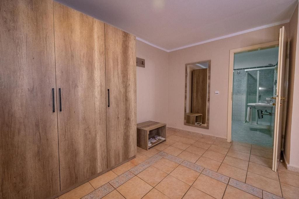 Deluxe Double or Twin Room with Garden View room - Image 3