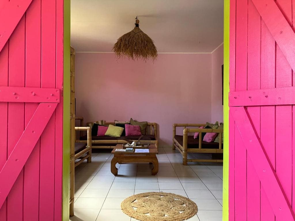 Y'aka'y - Two-Bedroom Bungalow room - Image 2