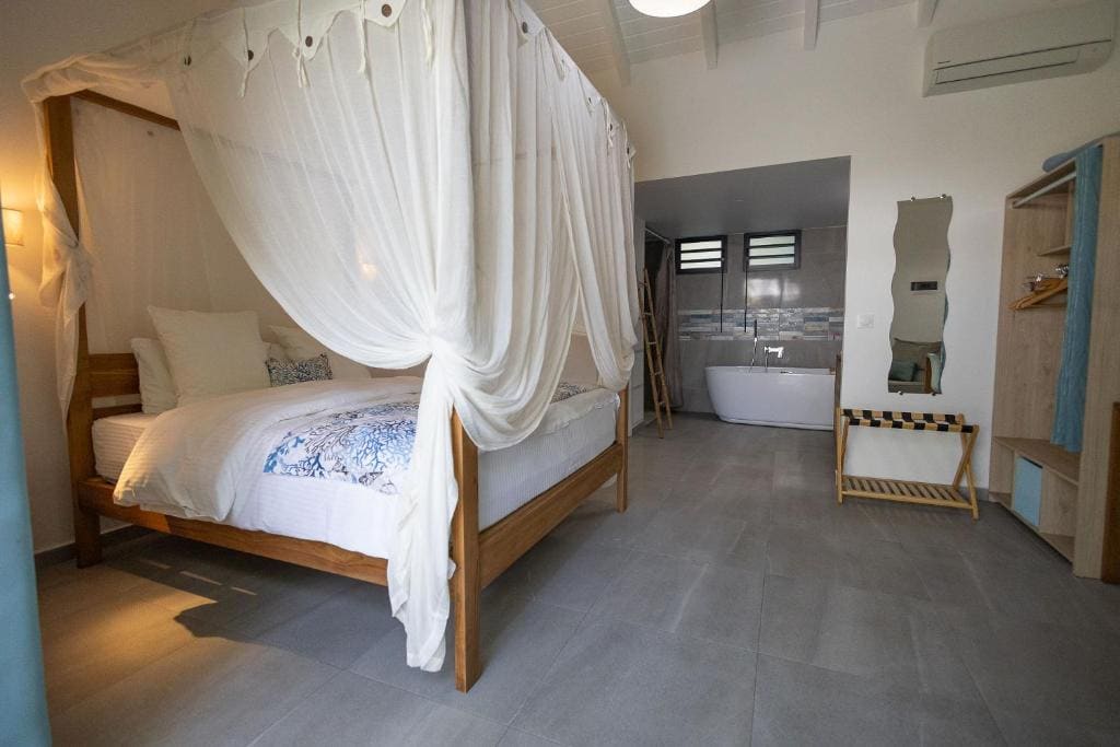 Villa with Private Pool room - Image 2