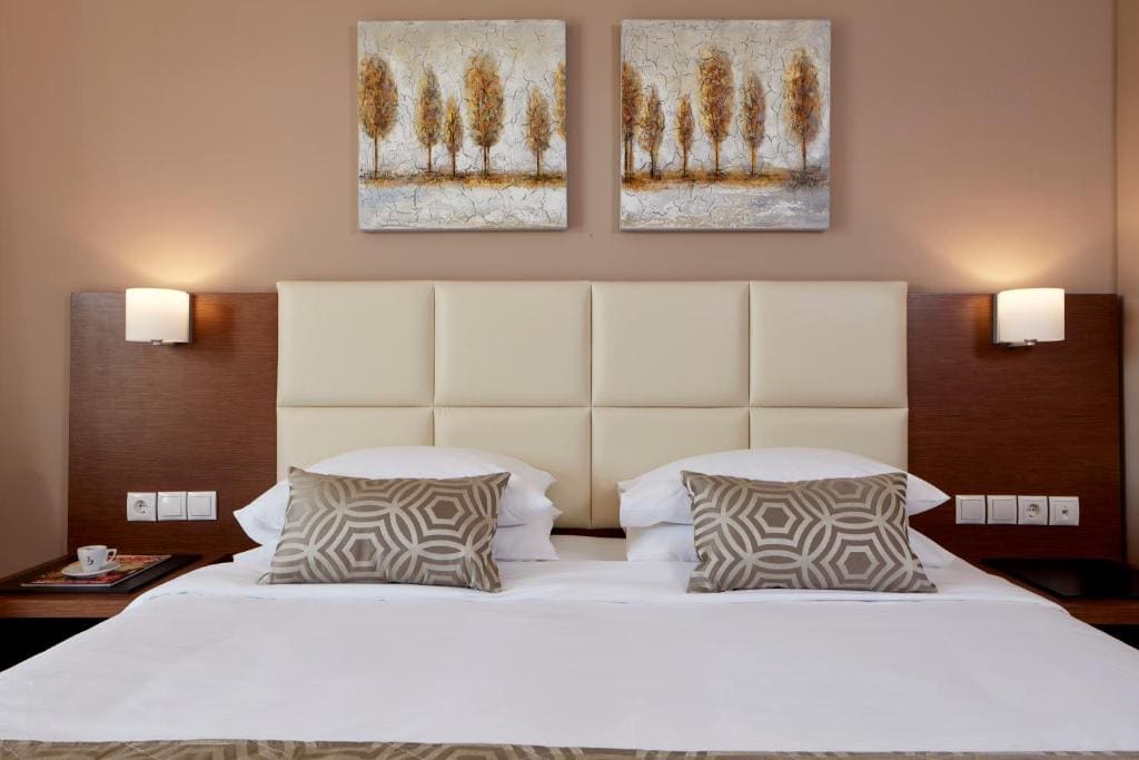 Deluxe Double Room room - Image 3