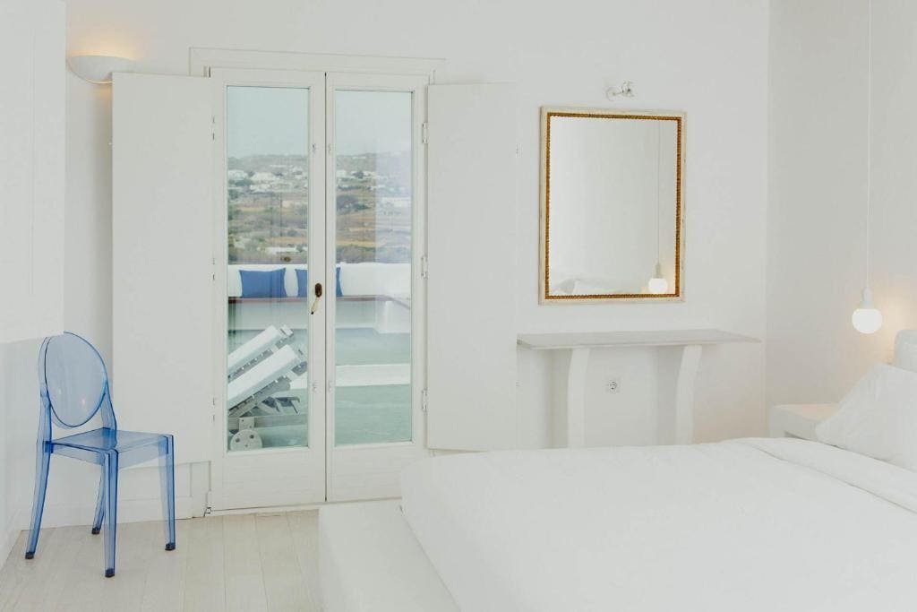 Deluxe Double Room with Sea View room - Image 3