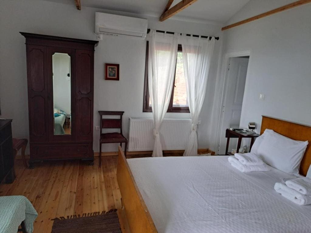 Holiday Home room - Image 1