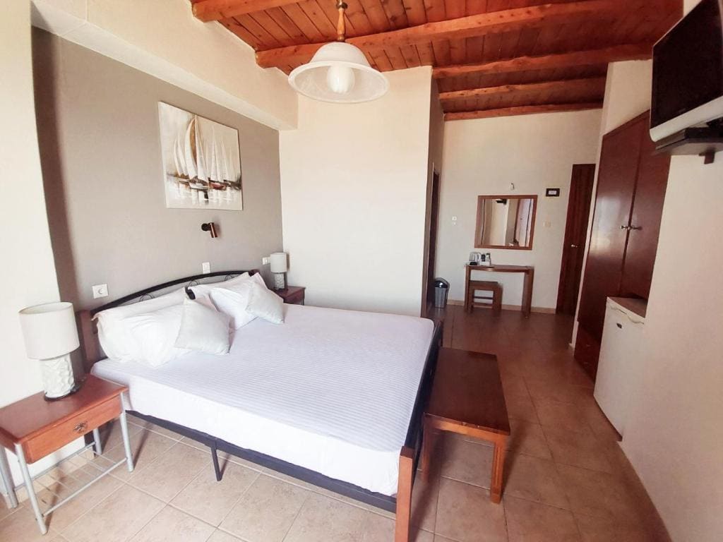 Superior Double Room room - Image 3