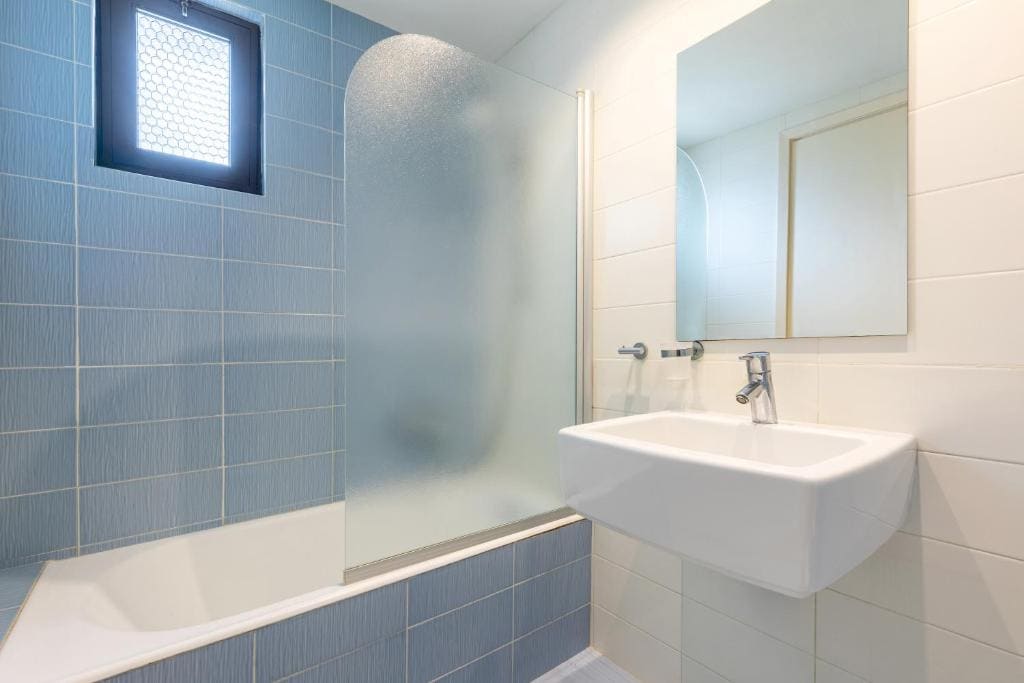 Junior Suite with Garden View room - Image 1