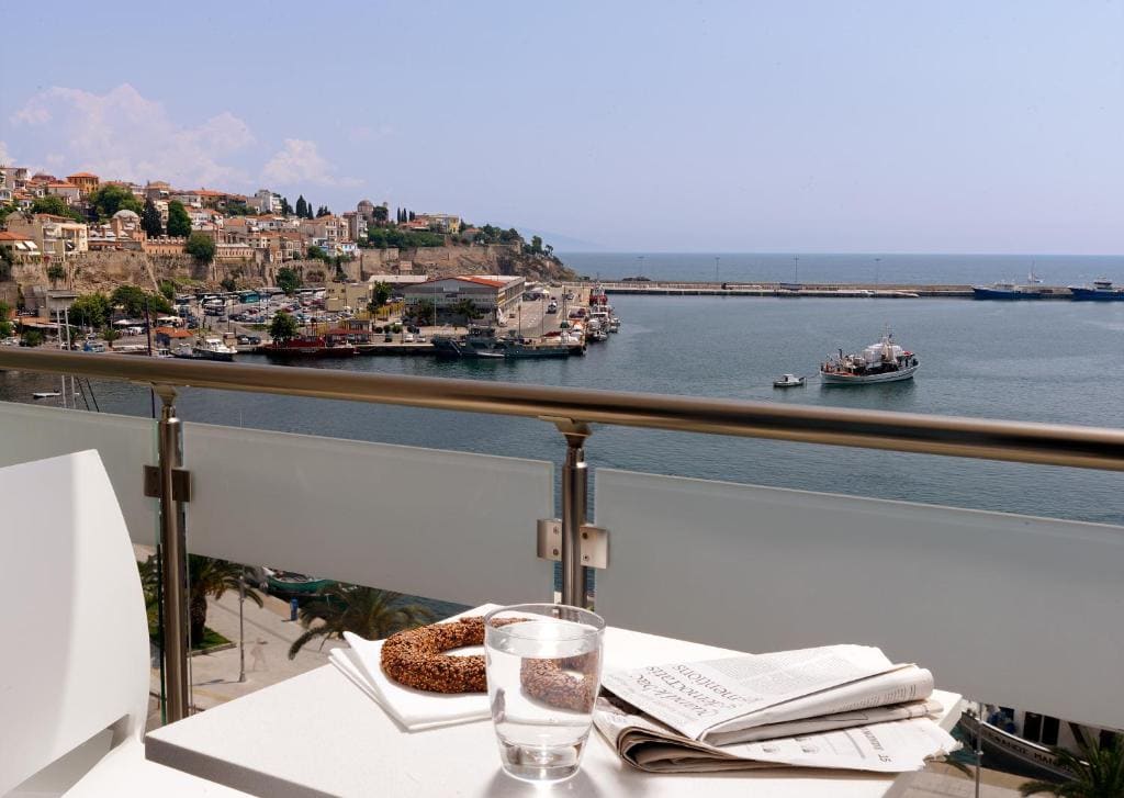 Triple Room with Sea View room - Image 1