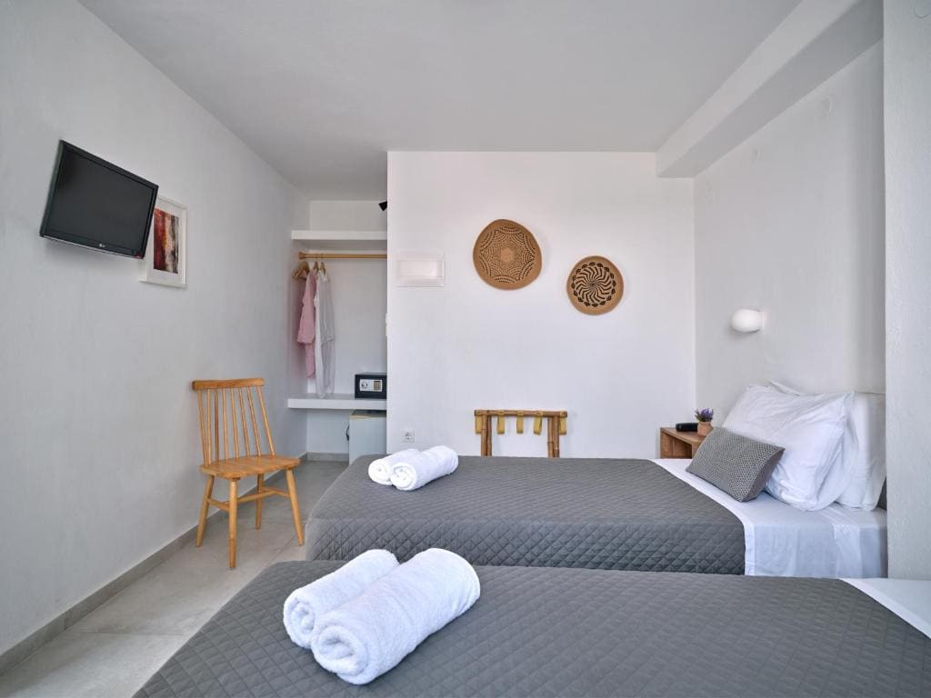 Budget Twin Room room - Image 3