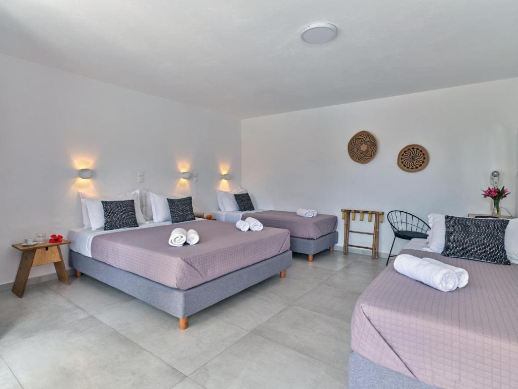 Quadruple Room with Sea View room - Image 1