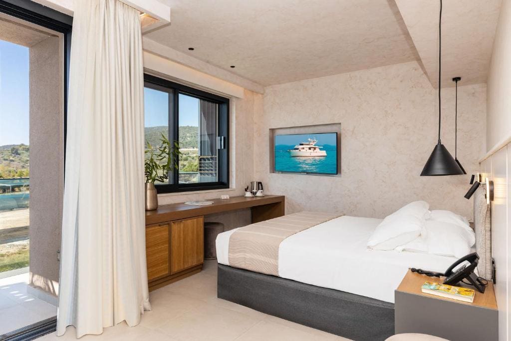 Superior Double Room room - Image 3