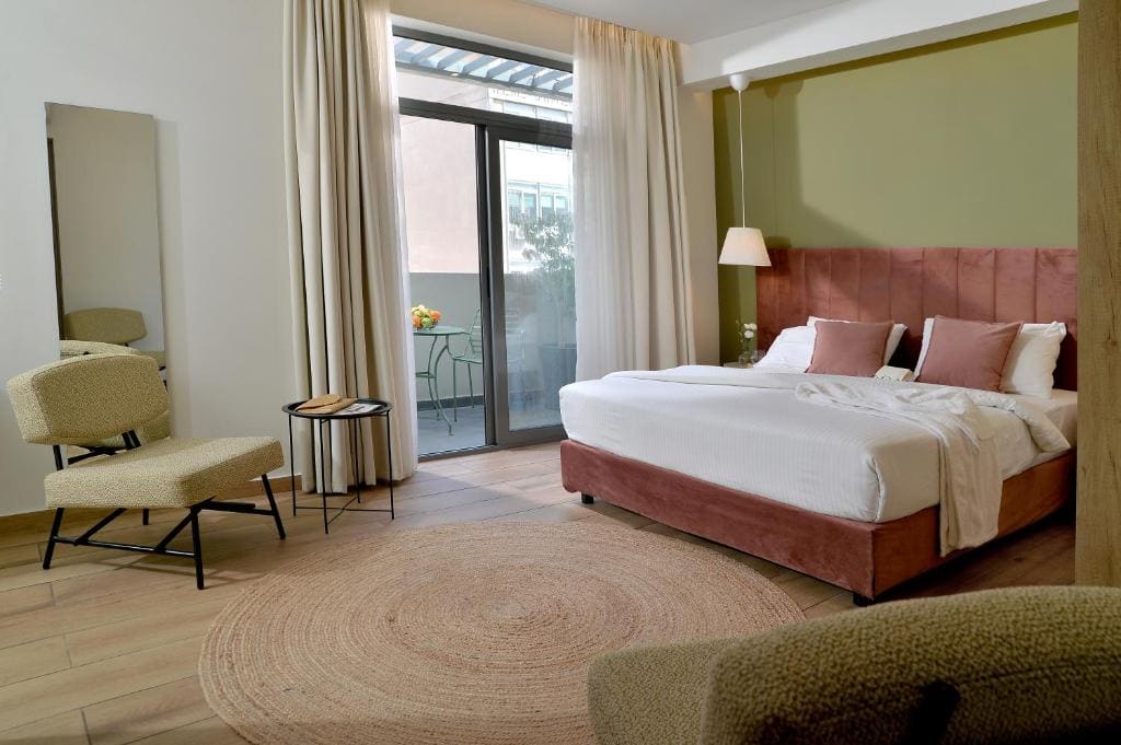 Executive Suite room - Image 3