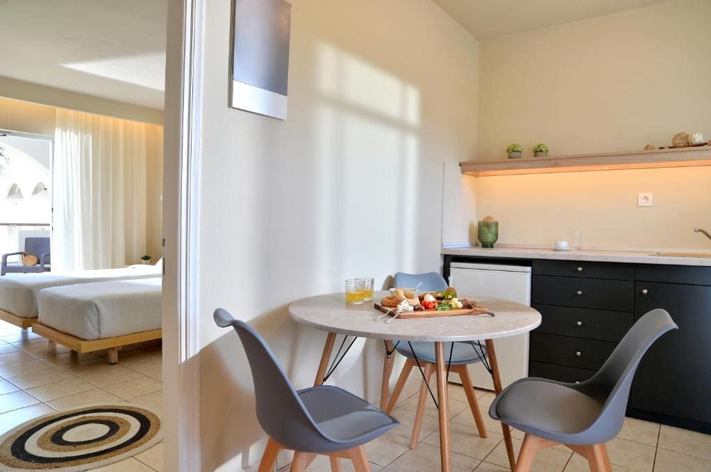 Family Two-Bedroom room - Image 1