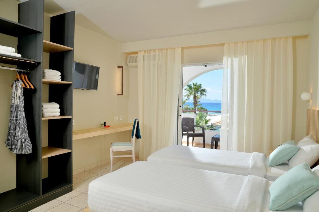 Family Two-Bedroom room - Image 3