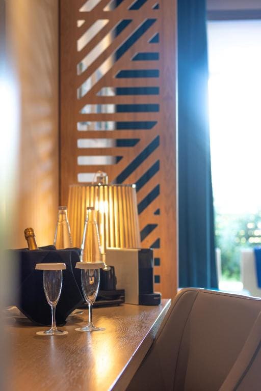 Junior Suite with Shared Pool room - Image 1