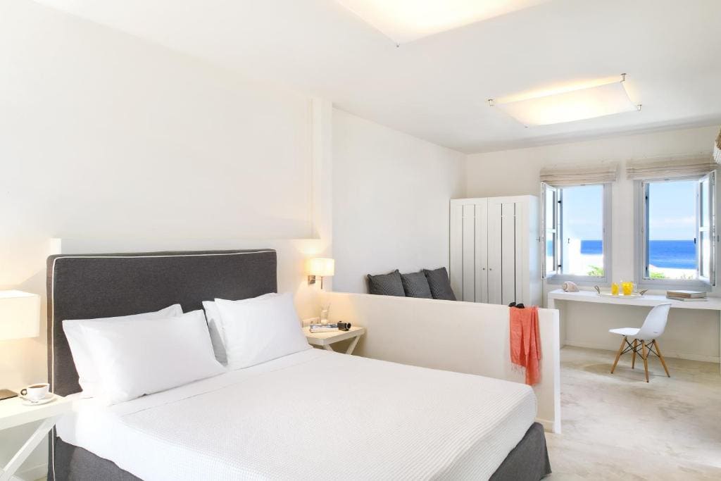 Junior Suite with Sea View room - Image 1