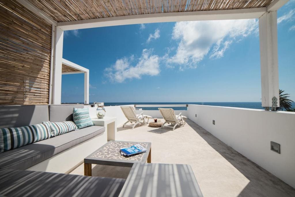 Deluxe Sea View with Private Terrace room - Image 3