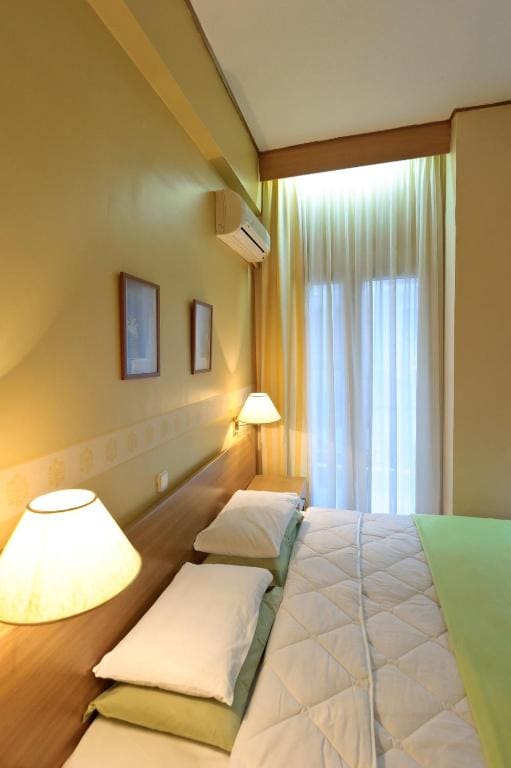 Twin Room room - Image 3