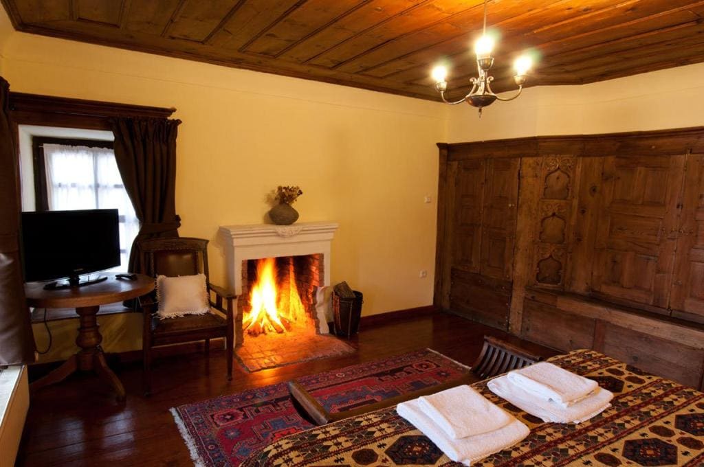 Deluxe Double Room room - Image 1