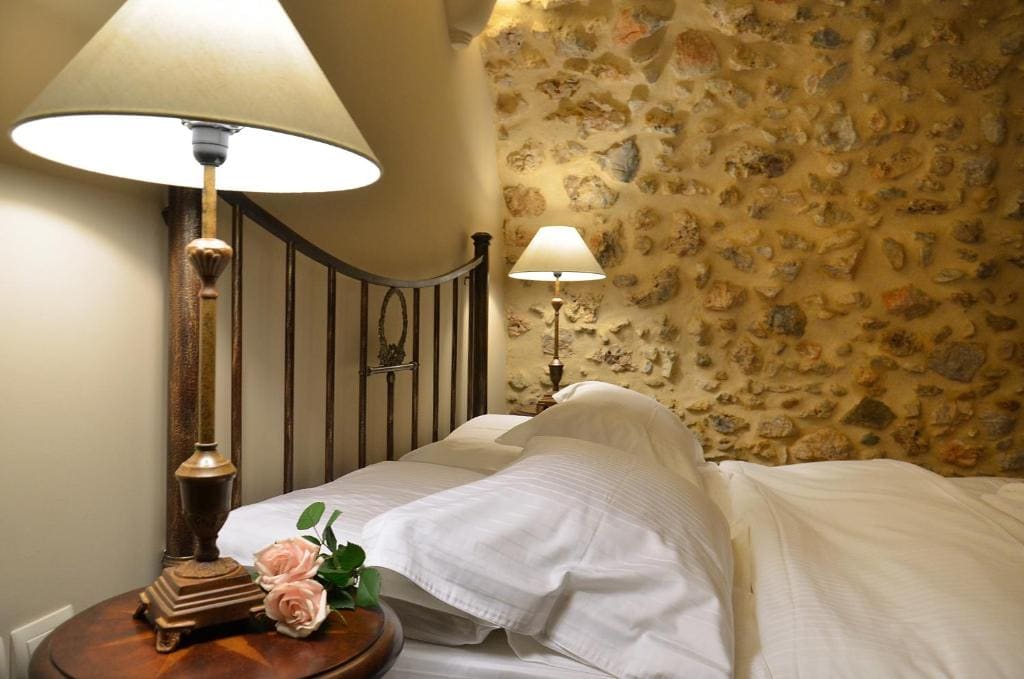 Superior Double Room room - Image 2