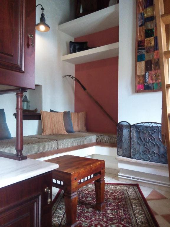 One-Bedroom Bungalow with Fireplace room - Image 3