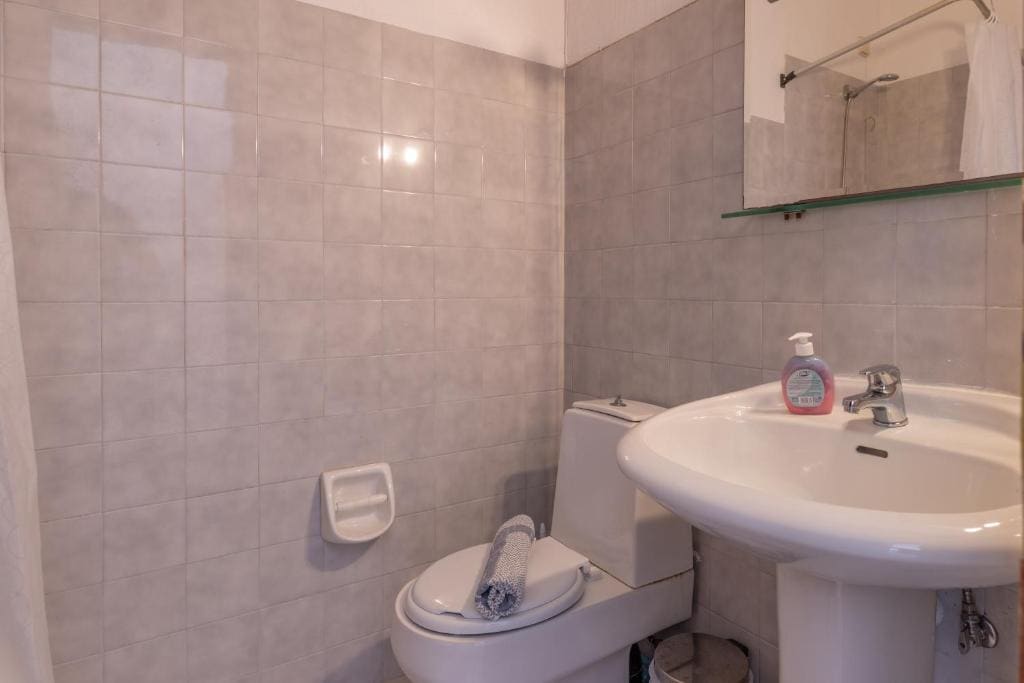 Family Room room - Image 1