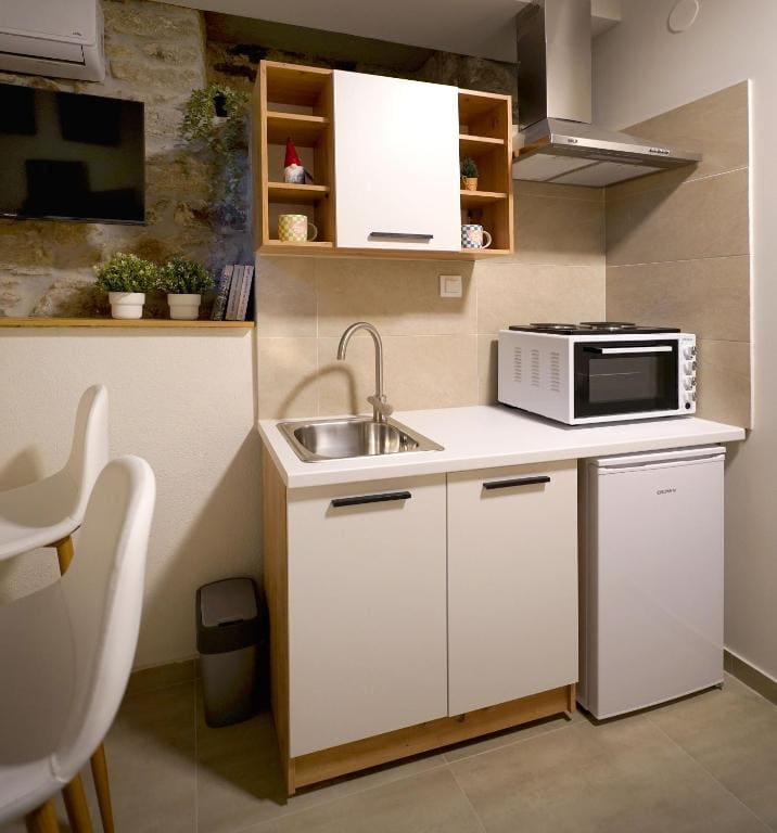 King Studio room - Image 3