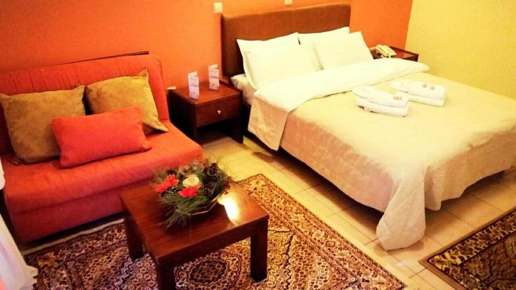 Double or Twin Room room - Image 2