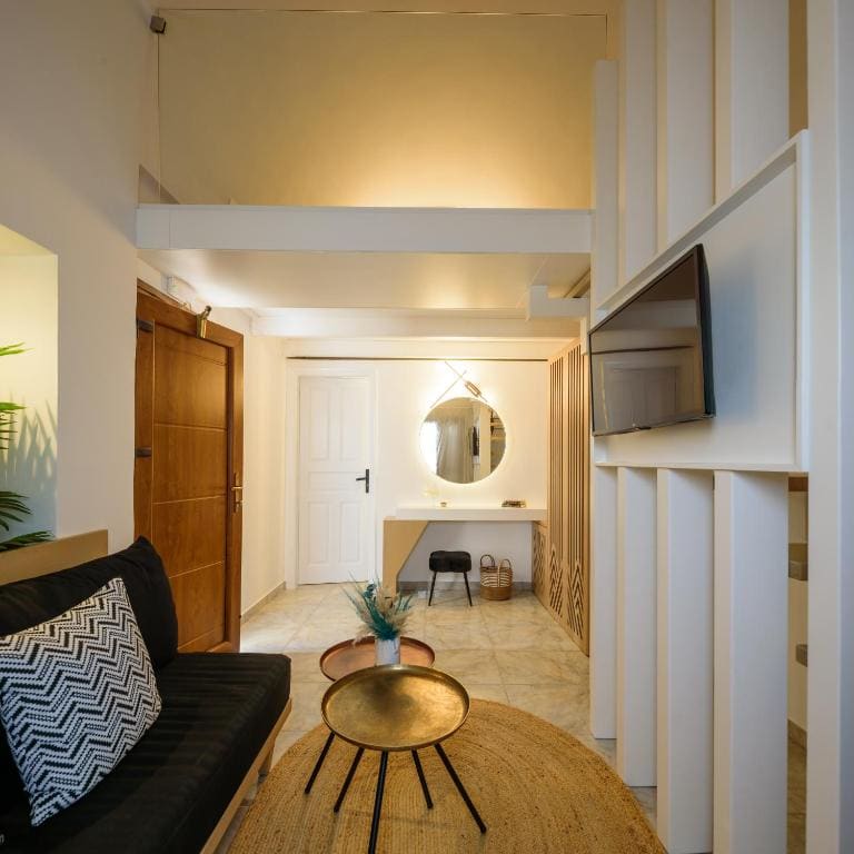Maisonette Sunrise View room - Image 1