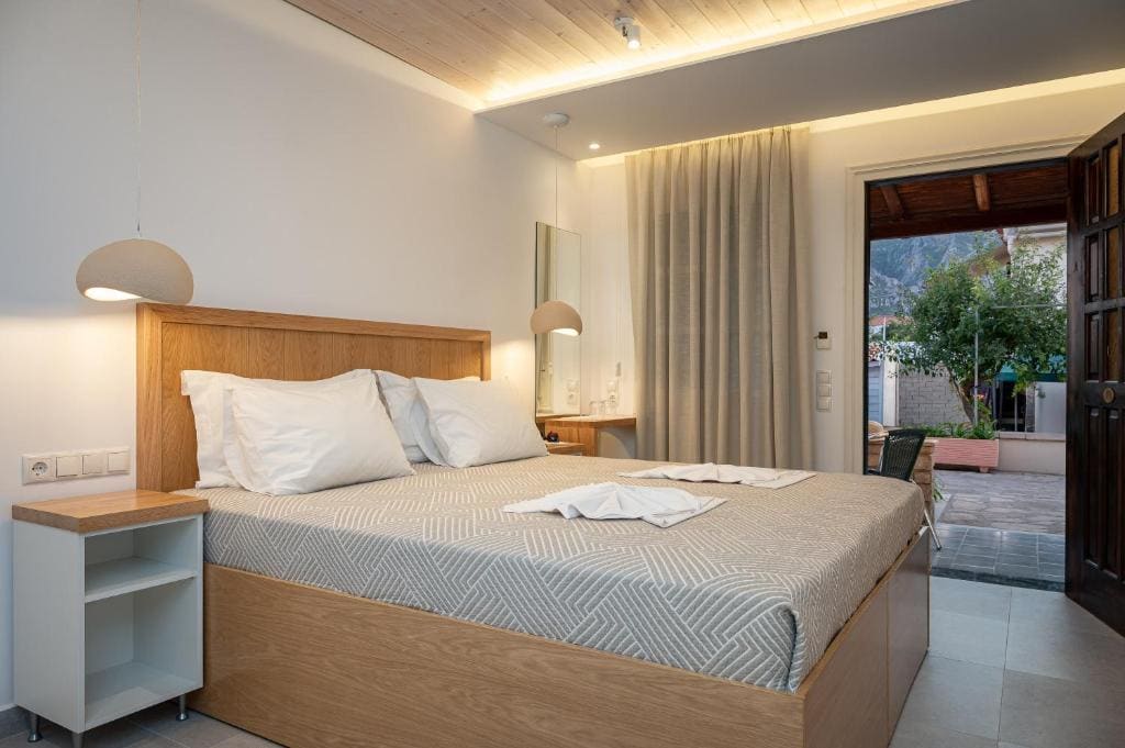 Double or Twin Room - Disability Access room - Image 3
