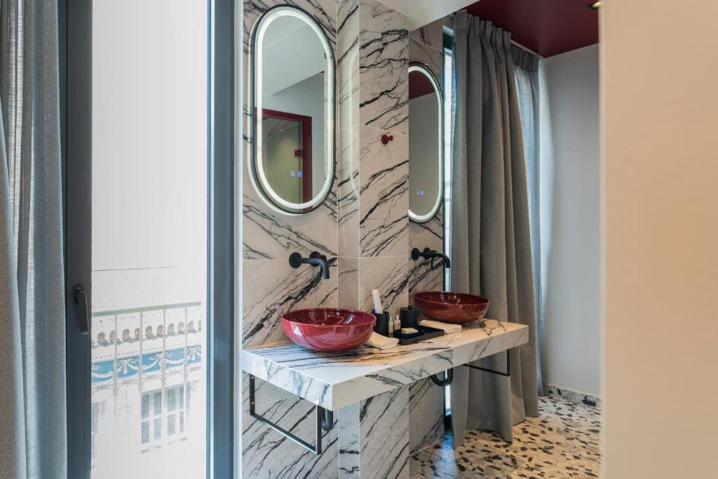 Superior Double or Twin Room with Terrace room - Image 2