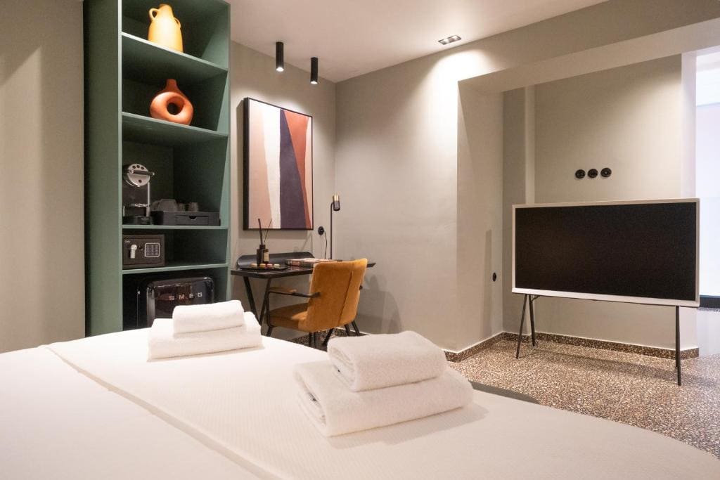 Suite room - Image 3