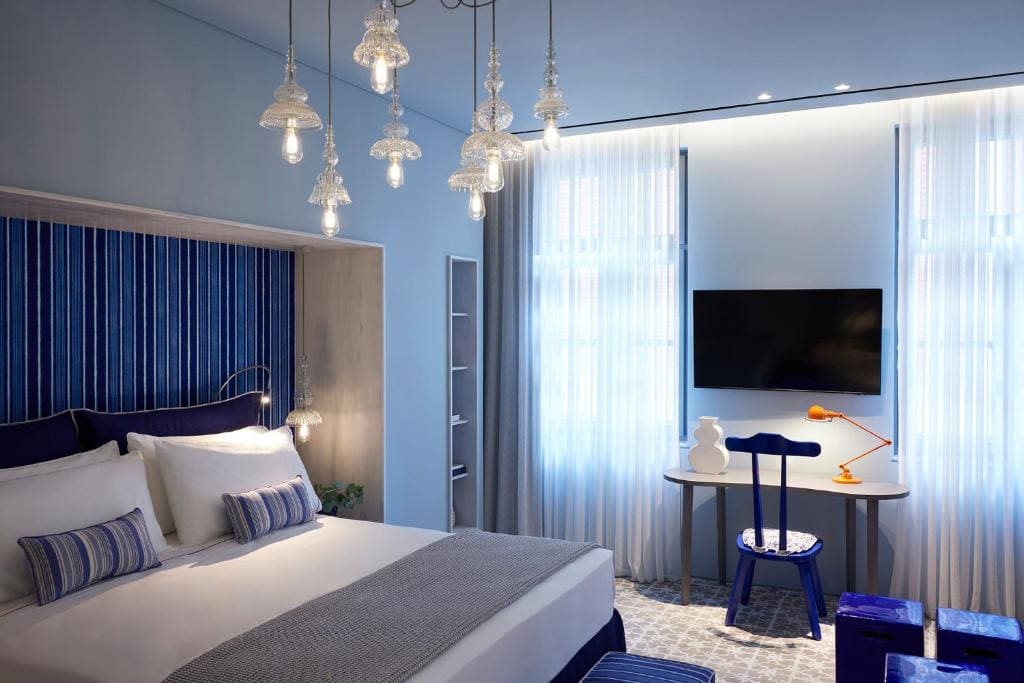Athina Suite room - Image 1