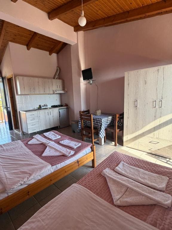 Studio with Sea View room - Image 2
