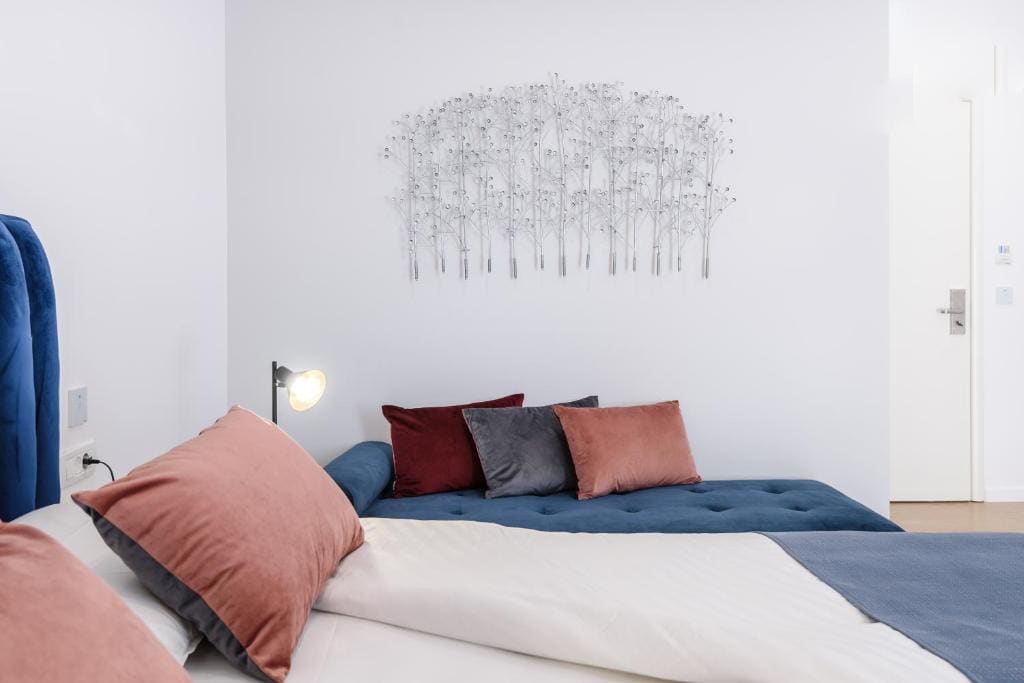 Triple Room with Balcony room - Image 2