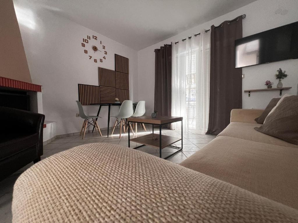 Two-Bedroom House room - Image 3
