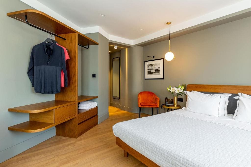 Spacious Room room - Image 1