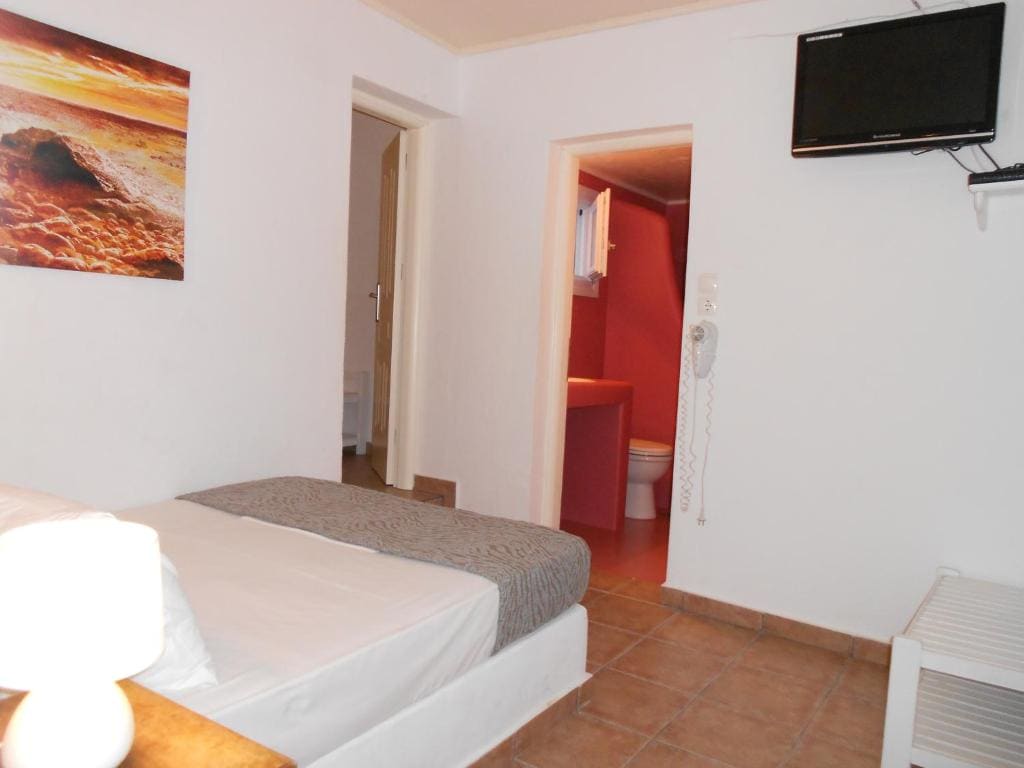Two-Bedroom Apartment room - Image 3