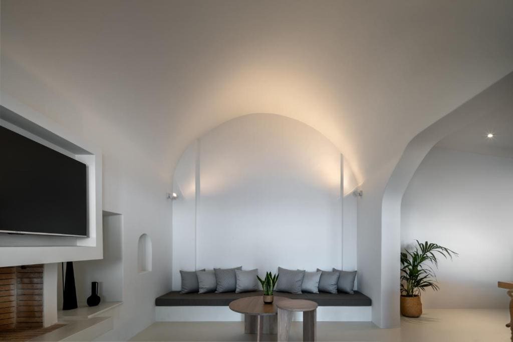 2 Bedroom Villa room - Image 2