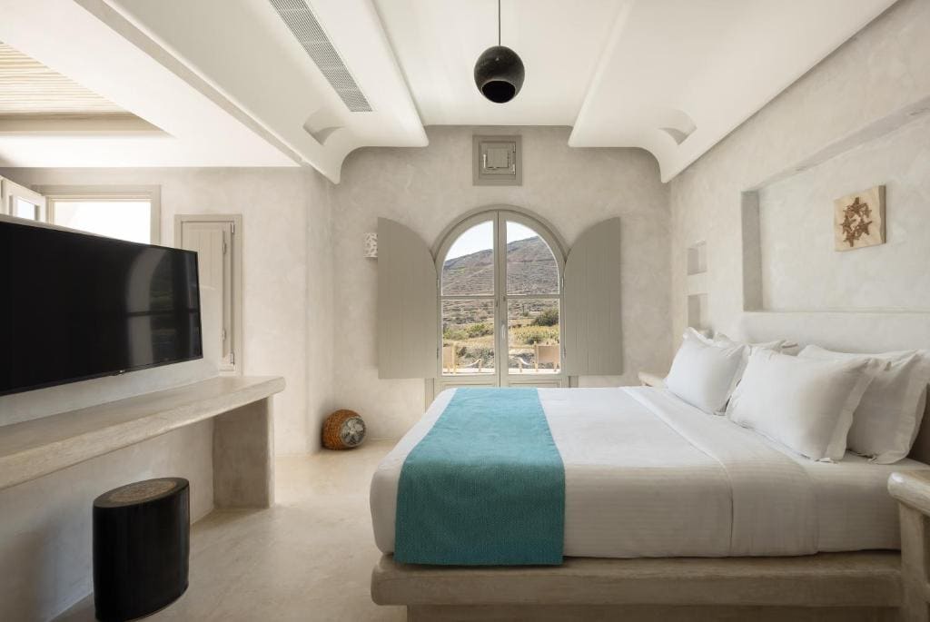 Deluxe Suite with Sea View room - Image 3